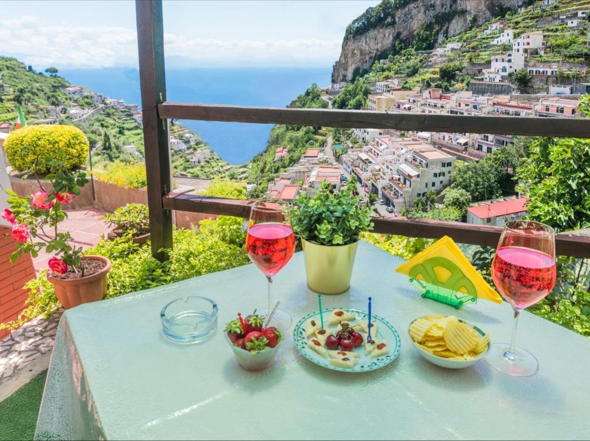 La Villa Di Enzo Casa Vacanze Con Vista Mare أمالفي المظهر الخارجي الصورة
