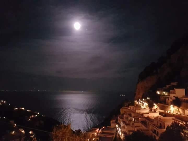 La Villa Di Enzo Casa Vacanze Con Vista Mare أمالفي المظهر الخارجي الصورة